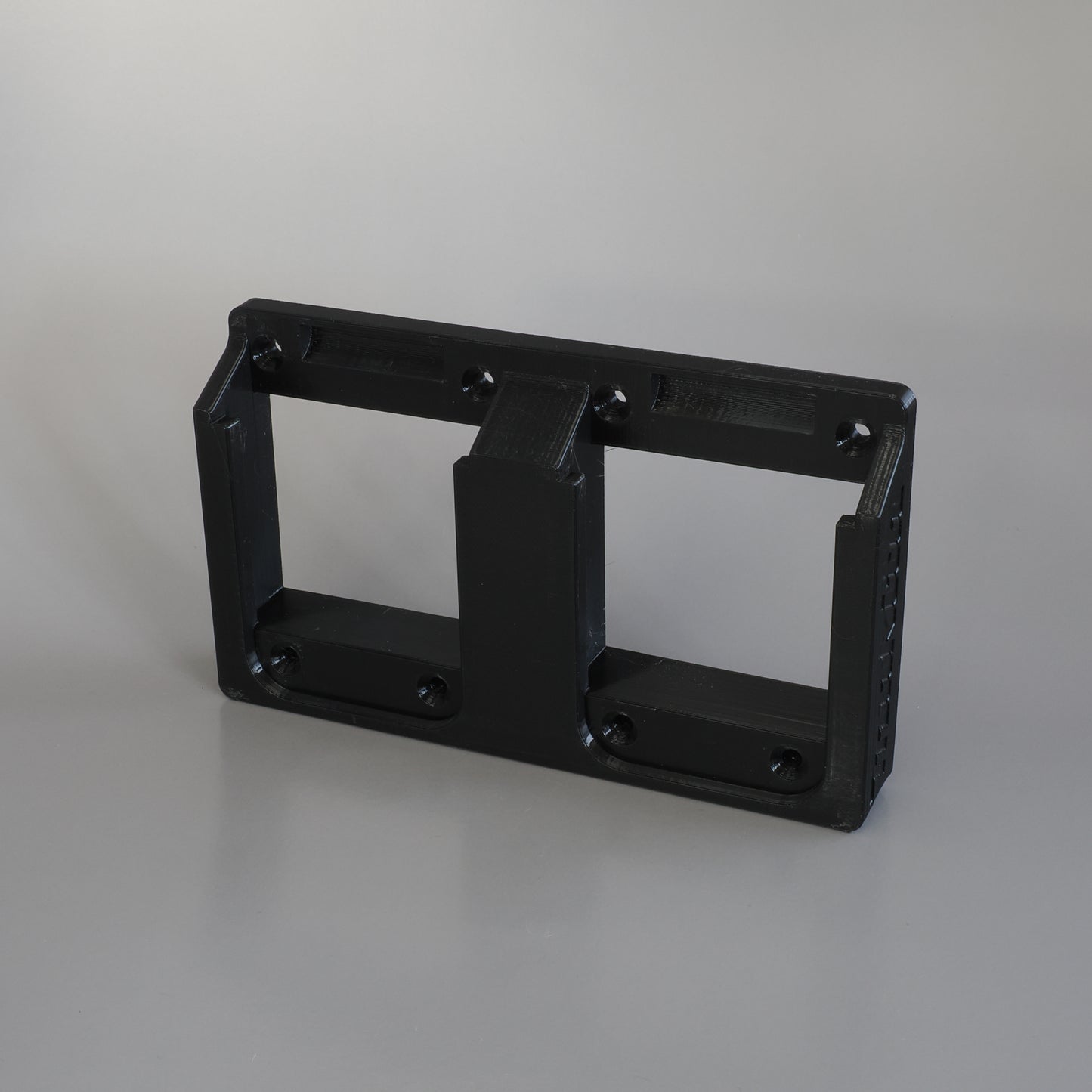 Makita 18 Volt Dual Battery Mount Holder - Locking Type